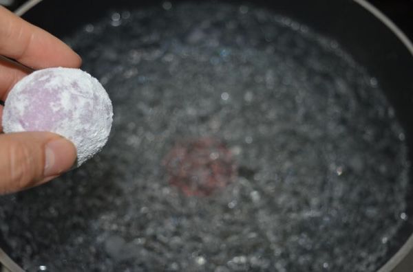 椰蓉燕麦馅紫薯汤圆