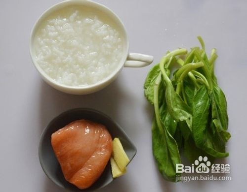 美味宝宝辅食：青菜鸡肉大米粥