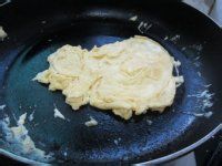 教大家肉片菜心炒面的做法