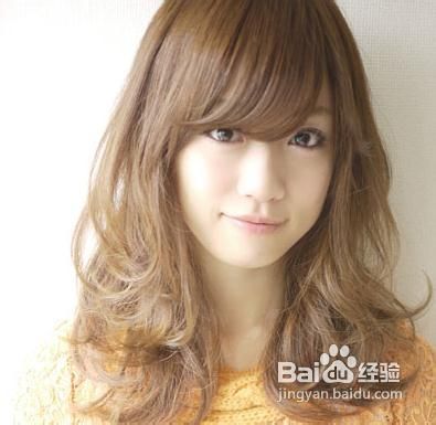 领略别样美丽多款风格中长发随心选