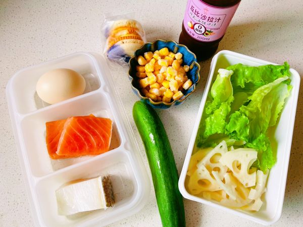 丘比汁三文鱼蔬菜