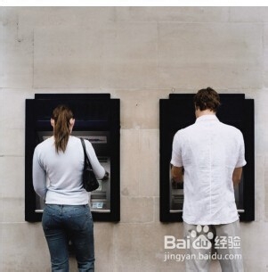 银行卡被ATM机吞卡怎么办？