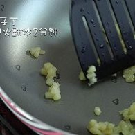 宝宝辅食--鲜虾茄子面汤