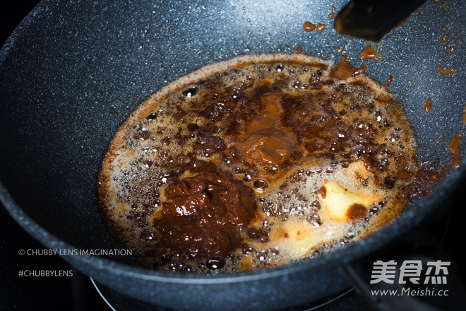 家里的北京炸酱面