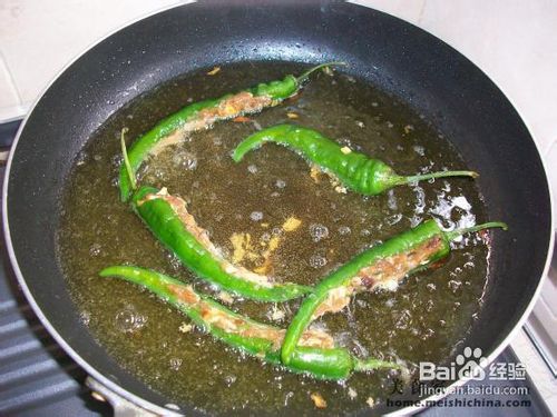 家常菜肴酿虎皮尖椒