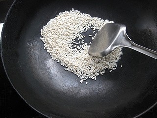 秋季美容食谱——自制黑芝麻糊