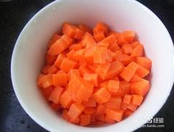 蔬丁米饭的制作