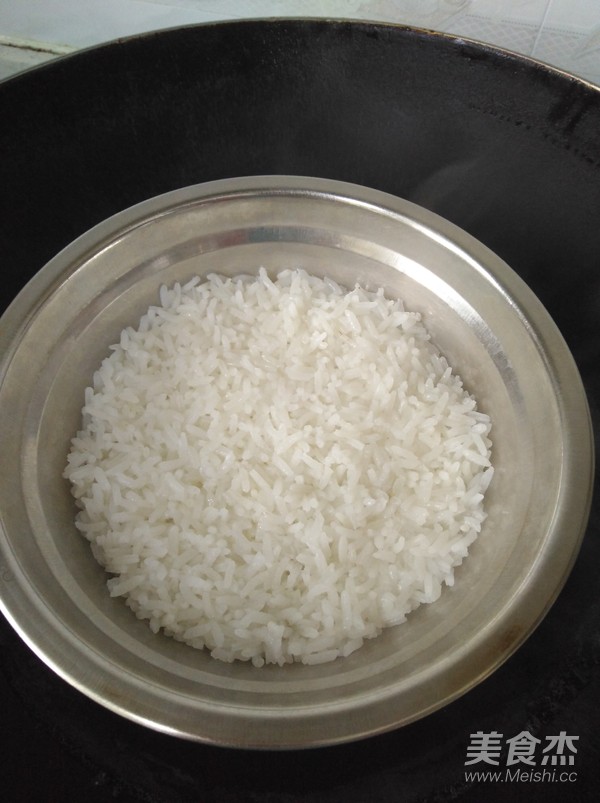 香米腊味卷的做法