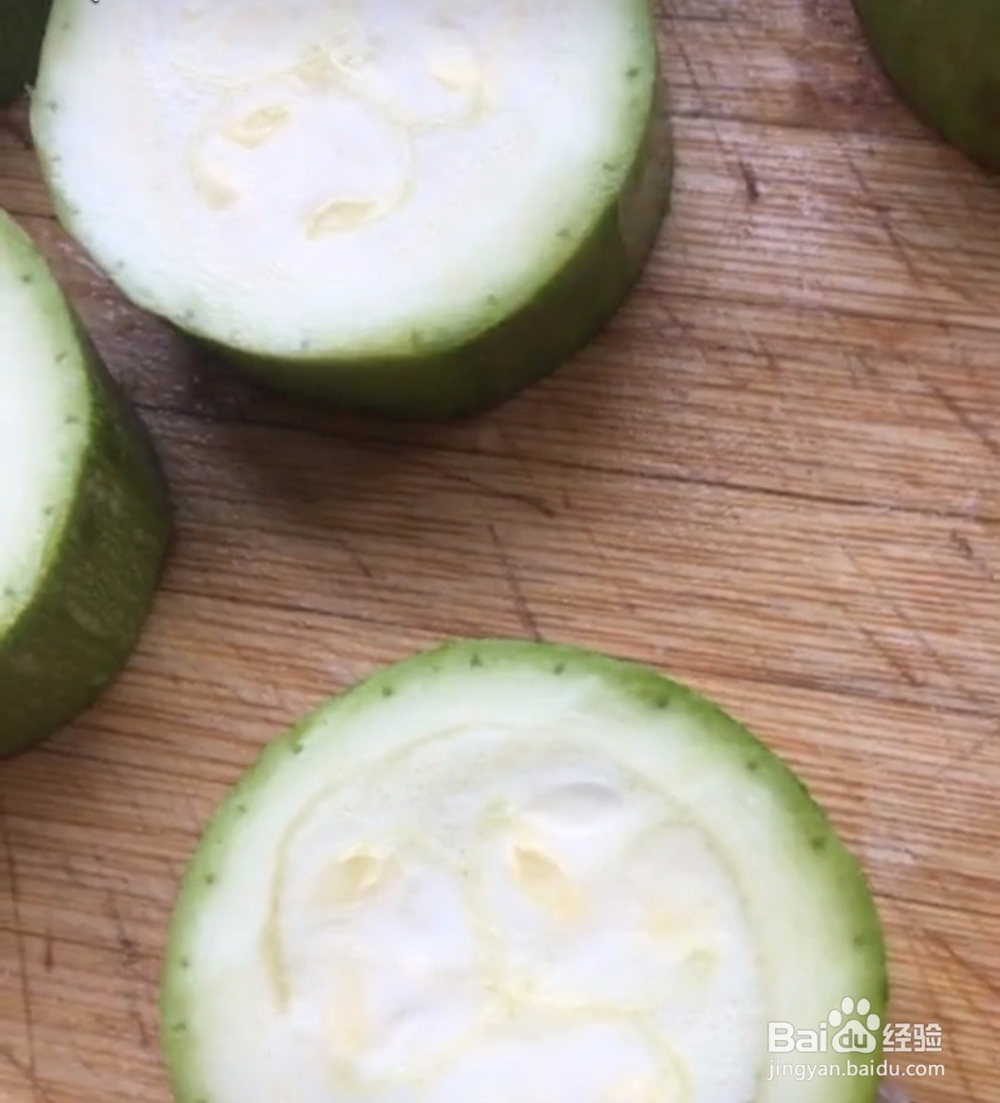 西葫芦蒸鹌鹑蛋的美味做法