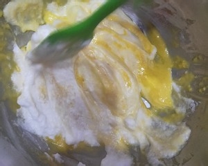 松软的纸杯蛋糕的做法