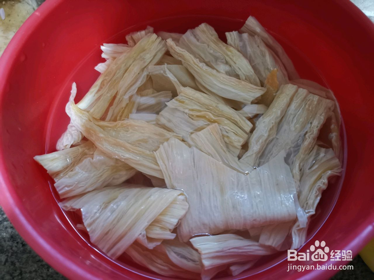 快手菜酸辣腐竹粉丝的做法