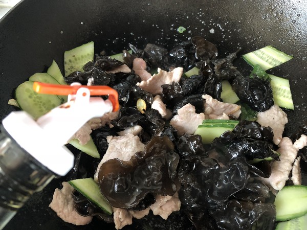 木须肉的家常做法视频教程