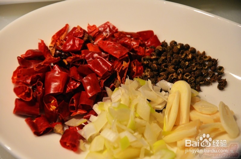 教您怎样去做干香鲜辣的干煸开阳芸豆