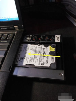 笔记本电脑可以接两个硬盘吗