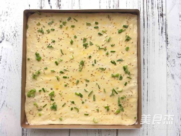 葱香肉松面包卷