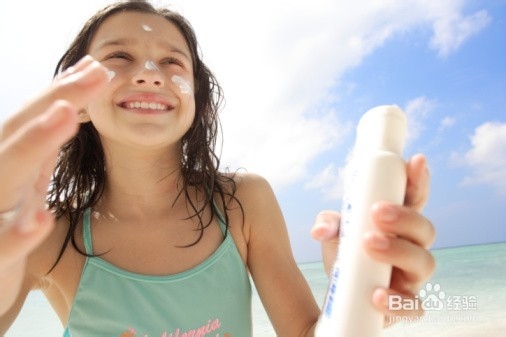 干性皮肤怎么补水呢？