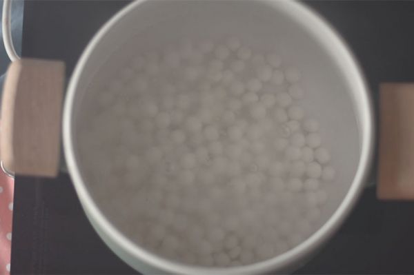 春节小甜心——水果酒酿丸子