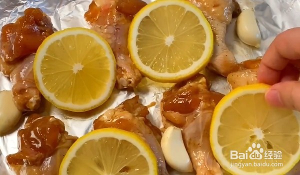 如何做好吃的柠香鸡翅根