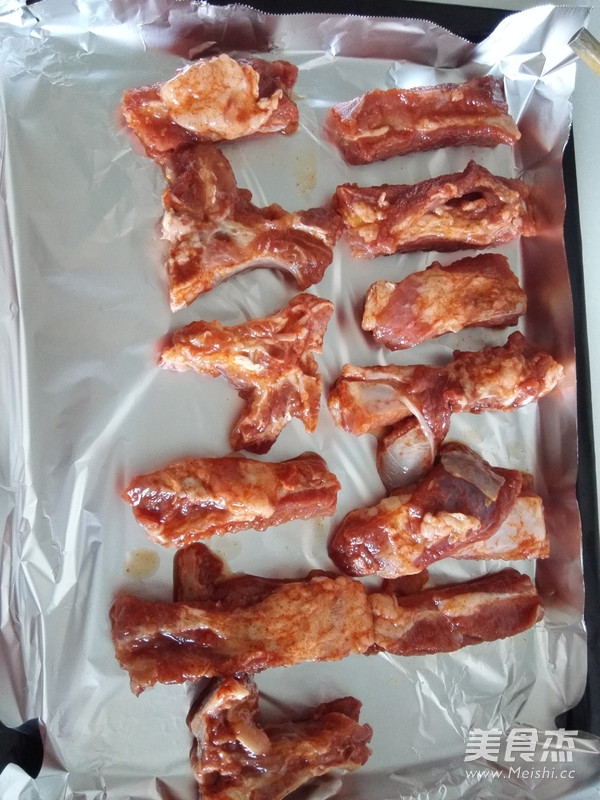 烤排骨的家常做法