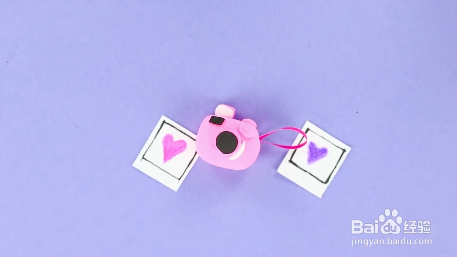 如何给惊喜娃娃制作漂亮的迷你相机?
