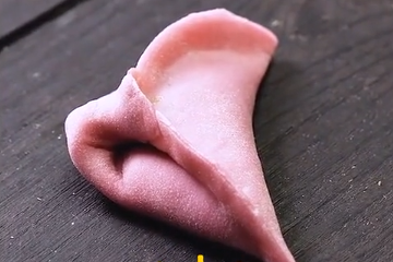 怎么包出三角形状的饺子呢？