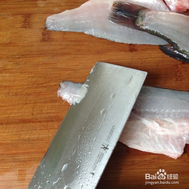 酸菜鲈鱼的做法