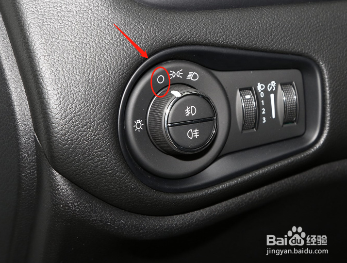 Jeep自由侠车辆灯光如何调节