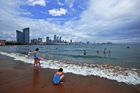 又酷又给力8月玩转最疯狂的旅行地!