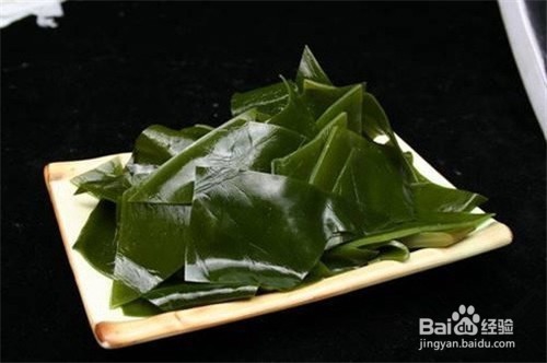 年纪轻轻就脱发，只因平常没做好这8种饮食补给