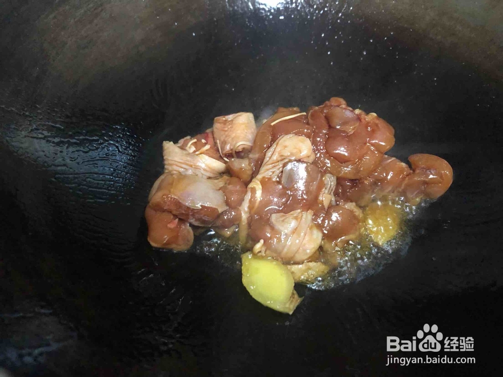 如何制作土豆烧鸡腿