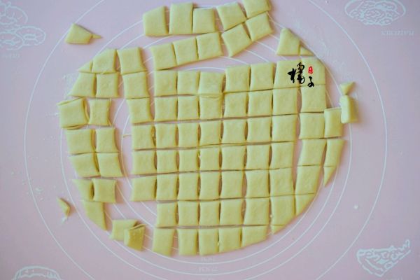 迷你奶香小面包