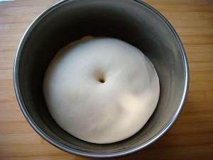 芝香肉松面包卷怎么做