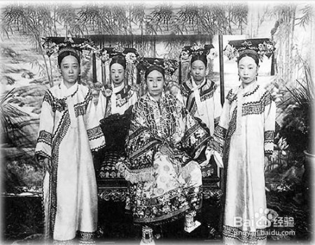 宫里的生活，真跟电视剧里演的一样？