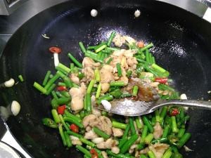 美味的小炒鸡腿肉