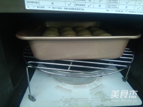 挤挤小面包的做法
