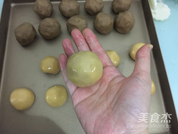 栗蓉月饼的做法