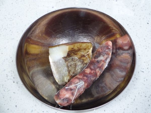 腊味双拼煲仔饭