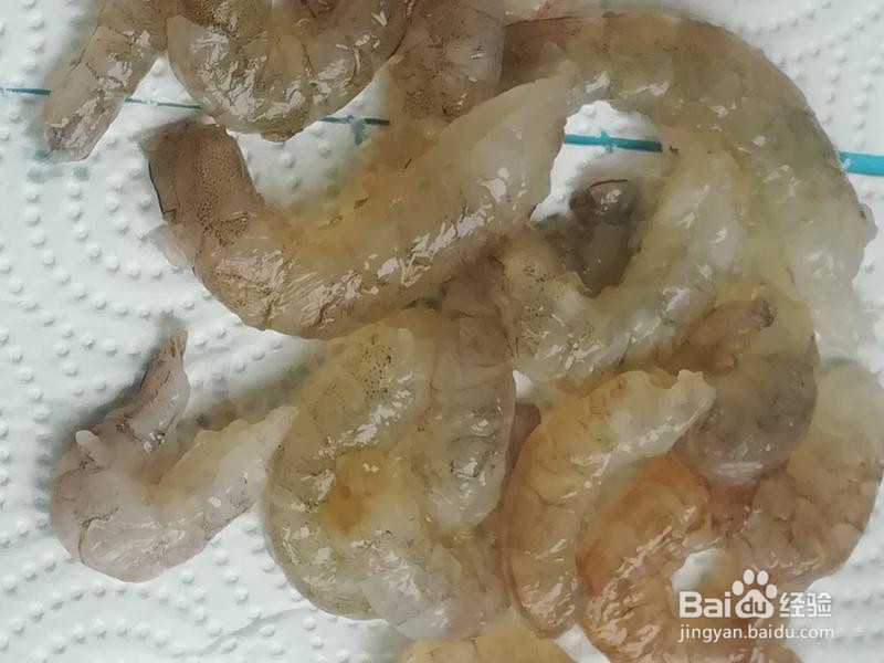 虾仁藕饼邂逅桃胶炖奶的做法