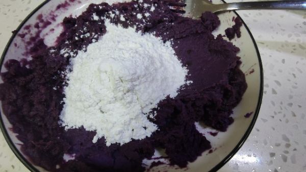 香煎芝士心芝麻紫薯饼