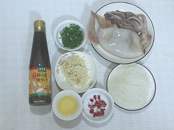 蒜蓉粉丝蒸鱿鱼