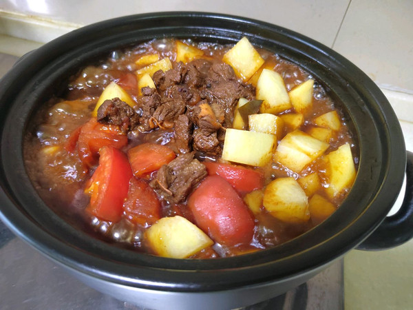 茄汁红烧牛腩土豆