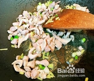 肉丝炒蒜苔的做法