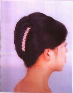 【母亲节】——最简捷的盘发献给母亲