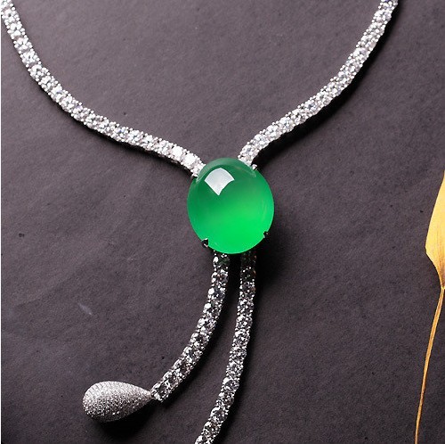 教你如何挑选上等翡翠