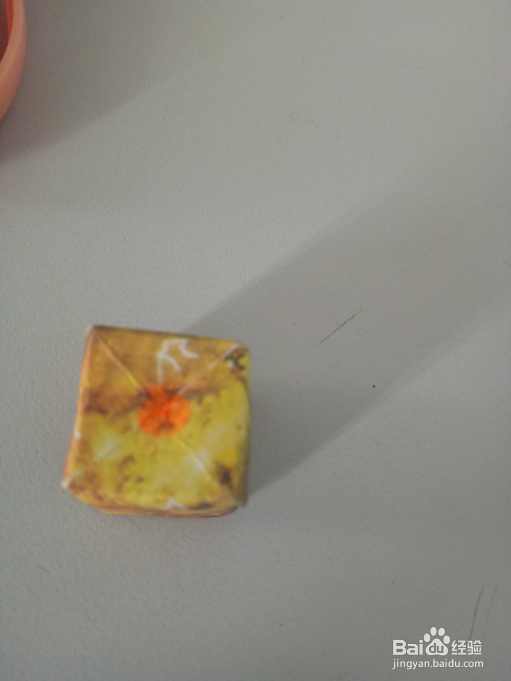 怎样用卡纸折骰子