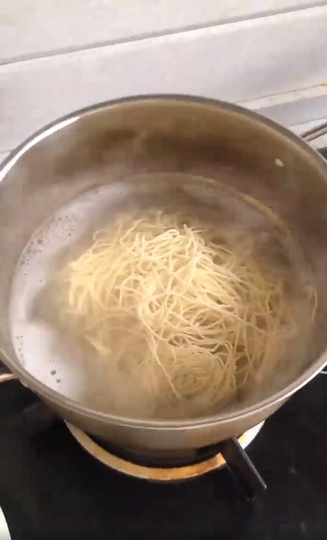 如何做好吃的豆角焖面?