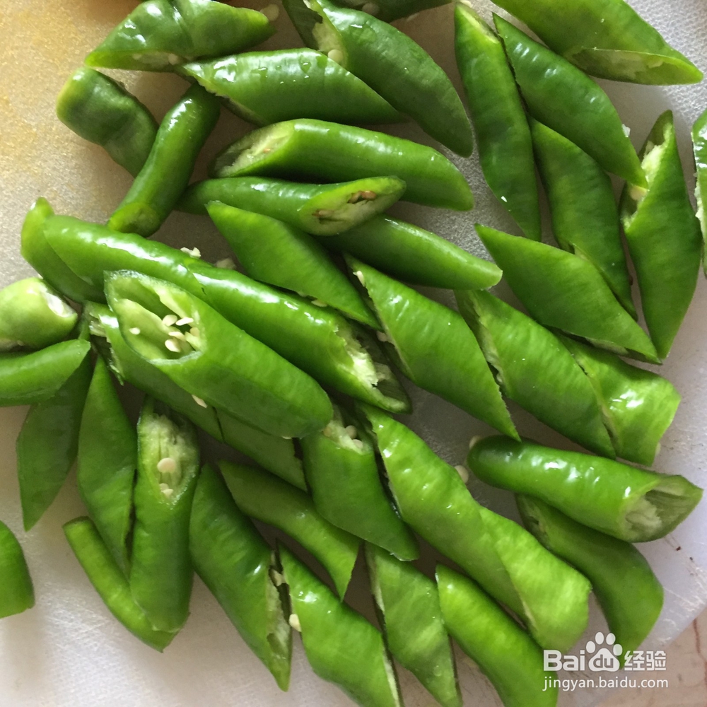 胡萝卜尖椒炒鸡蛋肉末