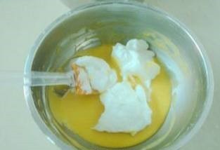 黑加仑蛋糕制作的步骤