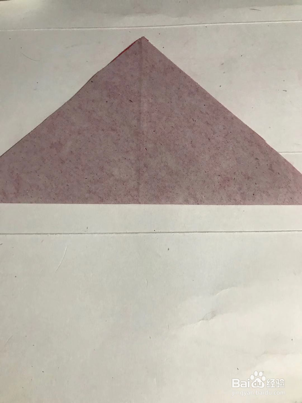 怎样用彩纸裁剪一副十二角窗花图案