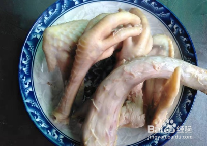 卤鸡翅的做法